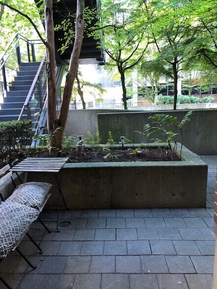 More Photos Of 1060 Hornby St, Vancouver Multifamily For Sale