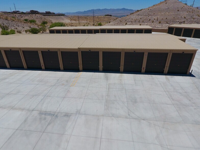 More Photos Of 2725 Desert Trail, Bullhead City Self Storage For Sale