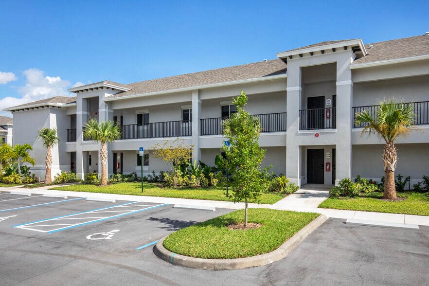 More Photos Of 1800 Nebraska Ave, Fort Pierce Apartments For Sale