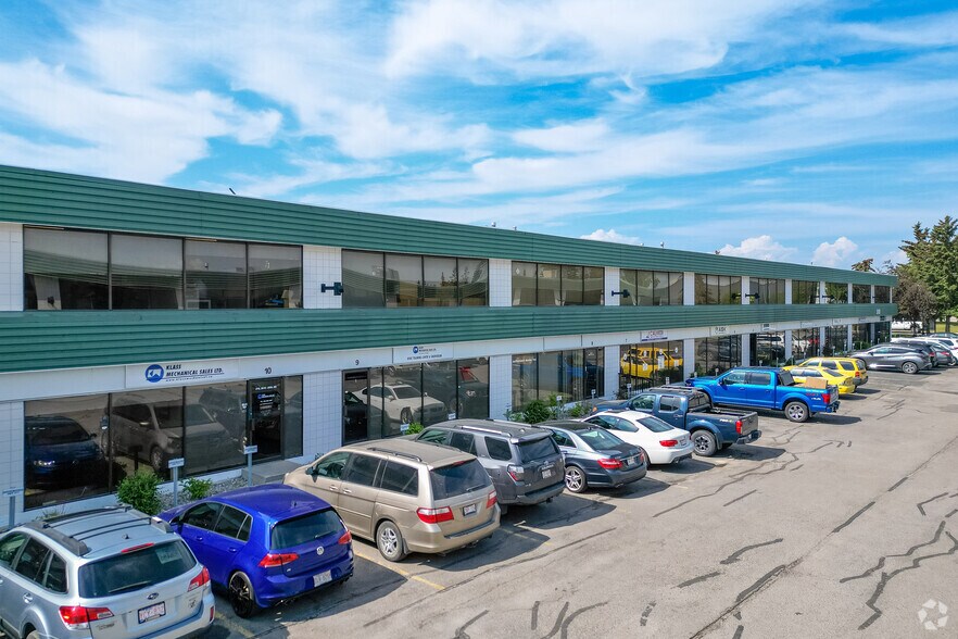 More Photos Of 3610 29th St NE, Calgary Warehouse For Sale
