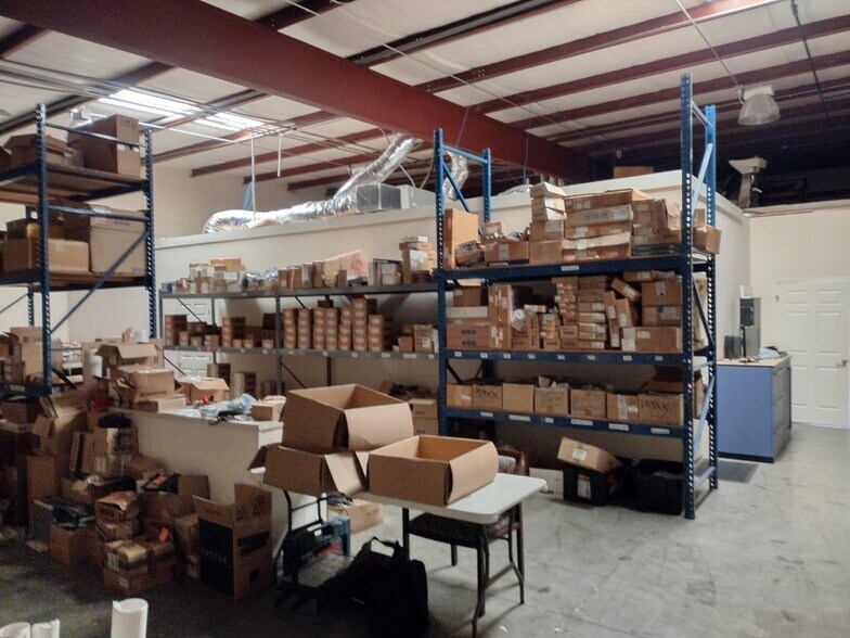 More Photos Of 5207 Belle Wood Ct, Buford Warehouse For Lease