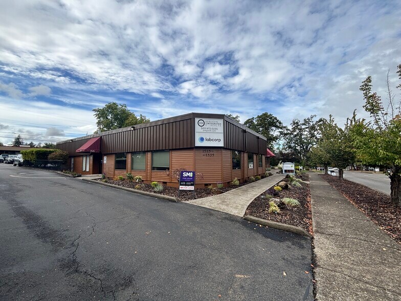 More Photos Of 1515-1535 Liberty St SE, Salem Medical For Lease