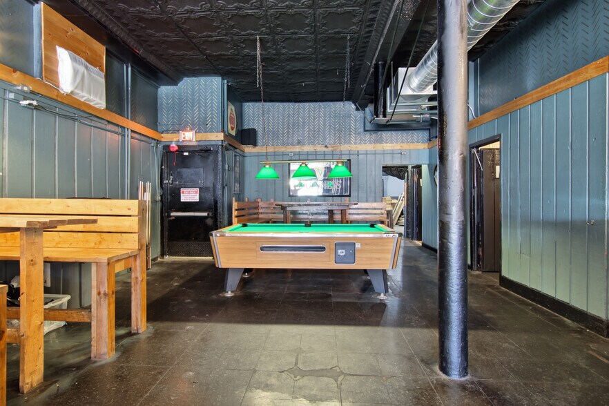 More Photos Of 545 S Broadway St, Menomonie Storefront Retail Residential For Sale