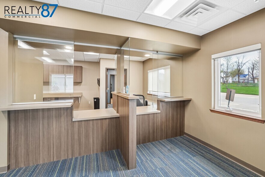 More Photos Of 131 Main St, Hills Office For Sale