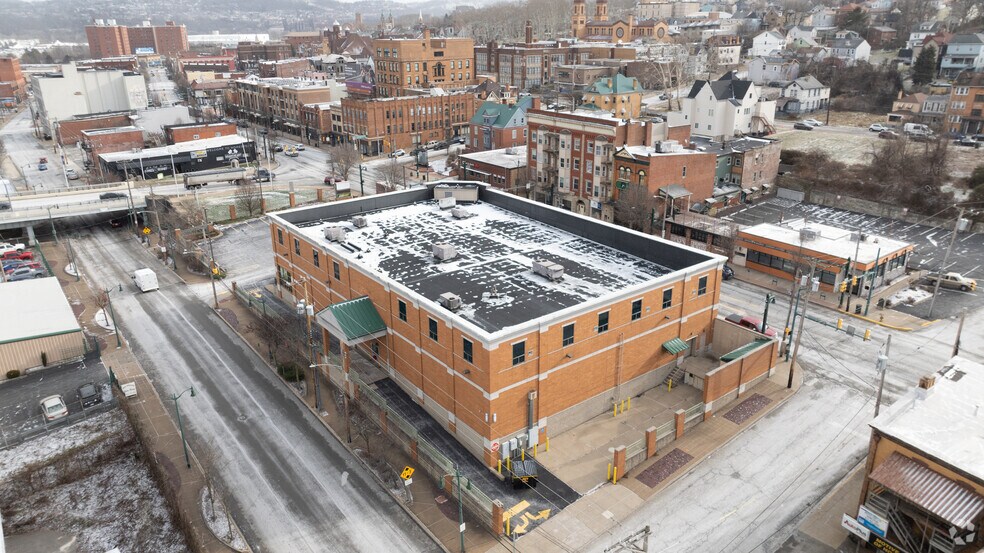 More Photos Of 133 W 8th Ave, Homestead Drugstore For Lease