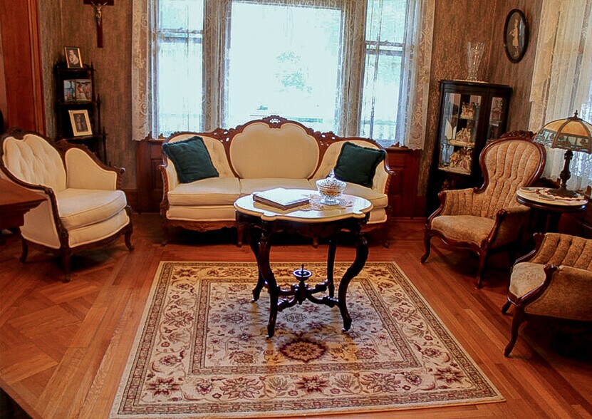 More Photos Of 103 N Almer St, Caro Hospitality For Sale