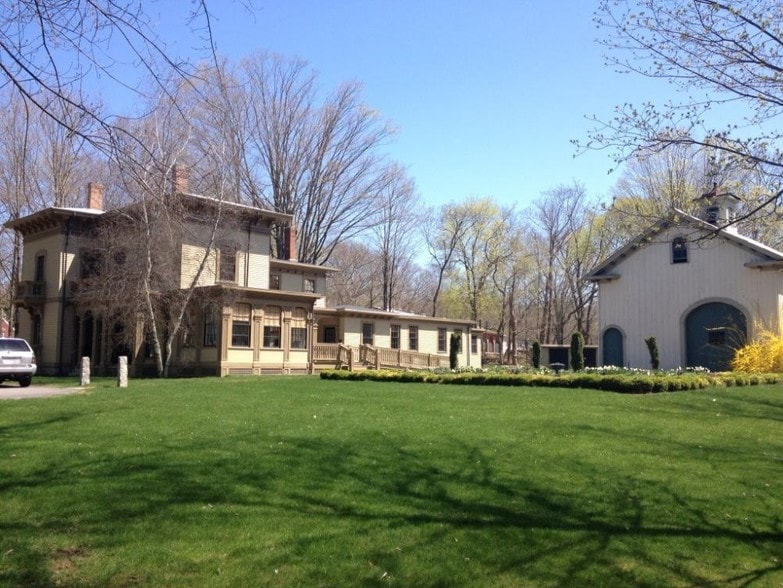 More Photos Of 18 N Main St, Sherborn Office For Lease