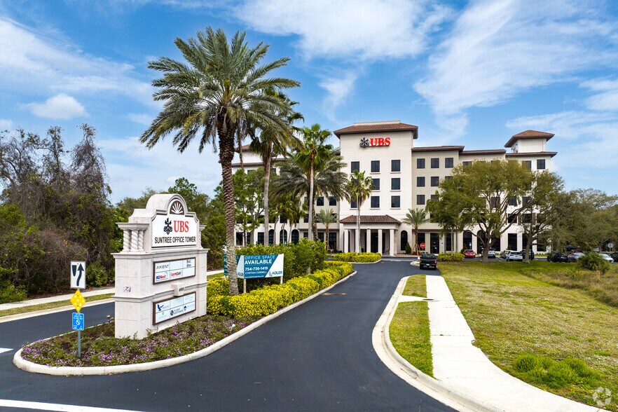 More Photos Of 6905 N Wickham Rd, Melbourne Office For Lease