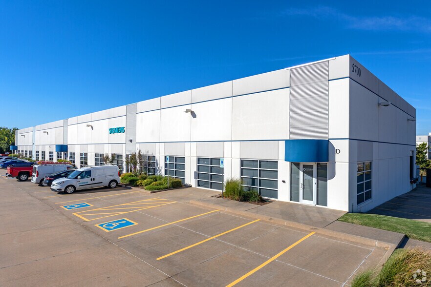 More Photos Of 5700 SW 36th St, Oklahoma City Light Manufacturing For Lease