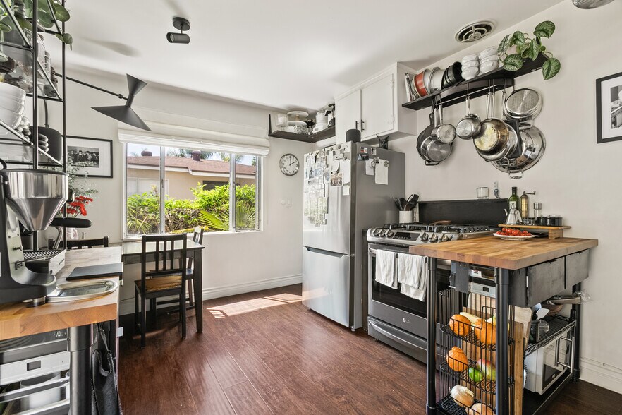 More Photos Of 1519 Missouri St, San Diego Apartments For Sale