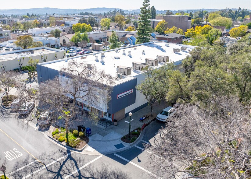 More Photos Of 339 N Yale Ave, Claremont Bank For Sale