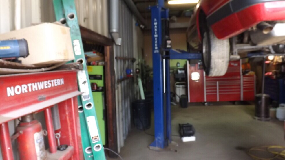More Photos Of 2056 US 70 Hwy, Swannanoa Auto Salvage Facility For Lease