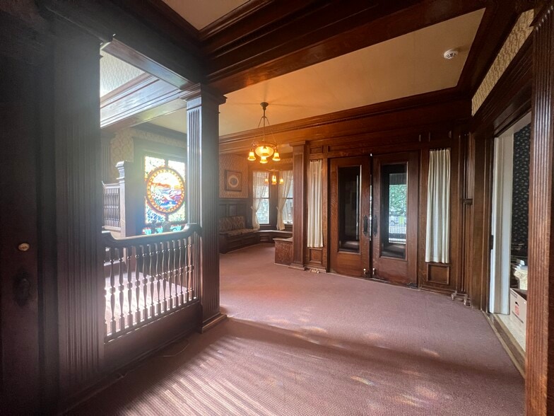 More Photos Of 364 E Church St, Marion Multifamily For Sale