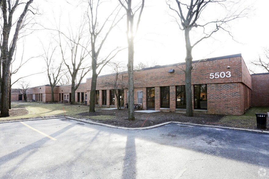 More Photos Of , Chicago Office For Sale