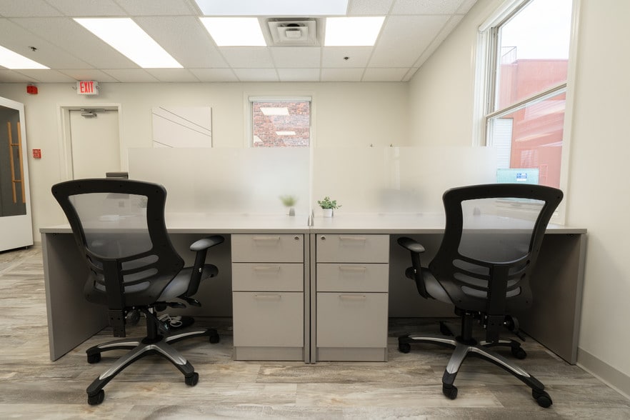 More Photos Of 30 W Park Pl, Morristown Office For Lease