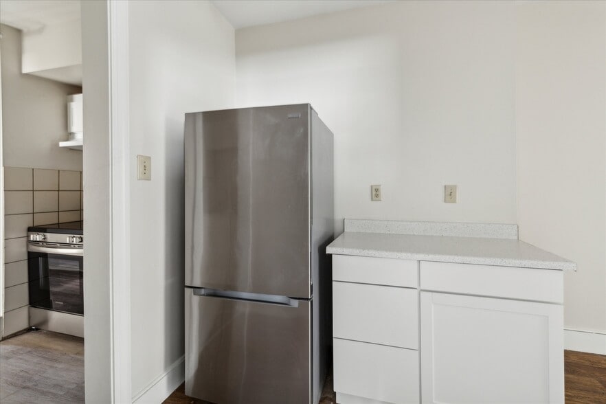 More Photos Of 20 S Village Ave, Exton Apartments For Sale