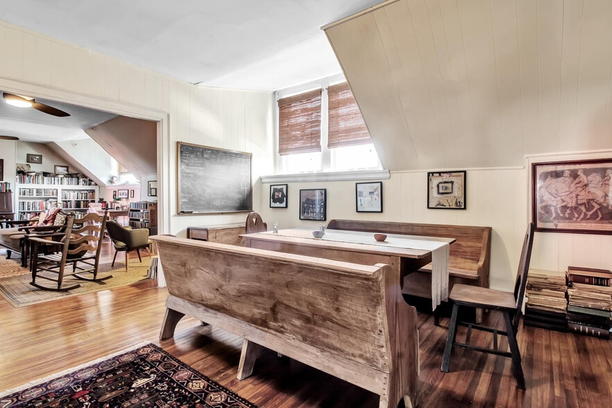 More Photos Of 212-220 Grant St, Buffalo Apartments For Lease