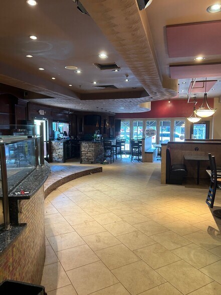 More Photos Of 1511-1517 Colley Ave, Norfolk Freestanding For Lease