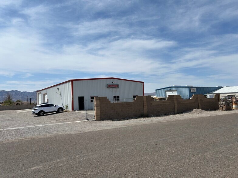 More Photos Of 5147 S Huntington Rd, Fort Mohave Industrial For Lease