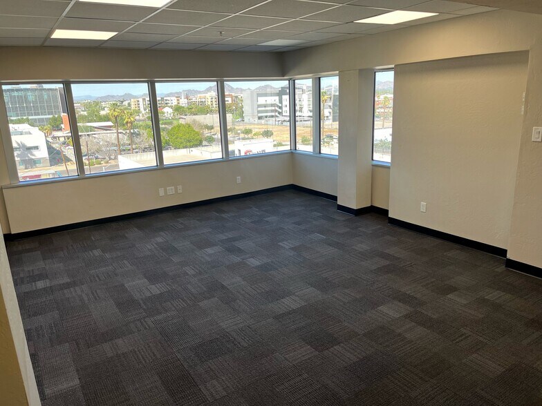 More Photos Of 1001 N central Ave, Phoenix Office For Sale