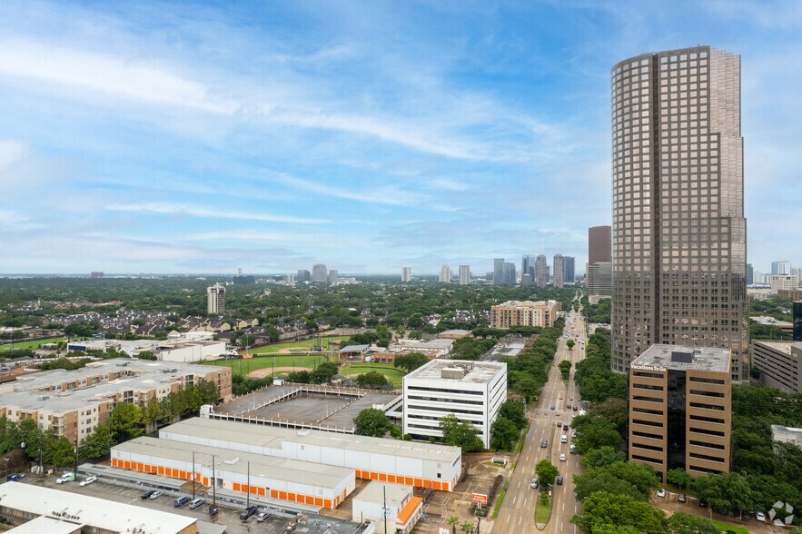 More Photos Of 5850 San Felipe St, Houston Office For Lease