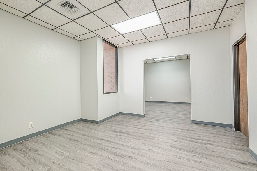 More Photos Of 2407 W Louisiana Ave, Midland Medical For Lease