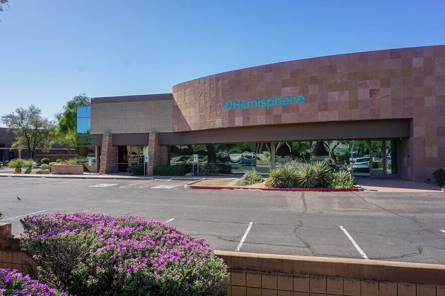 More Photos Of 8515 E Anderson, Scottsdale Research And Development For Lease