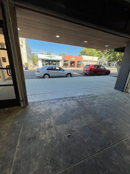 More Photos Of 376 N 2nd Ave, Upland Freestanding For Sale