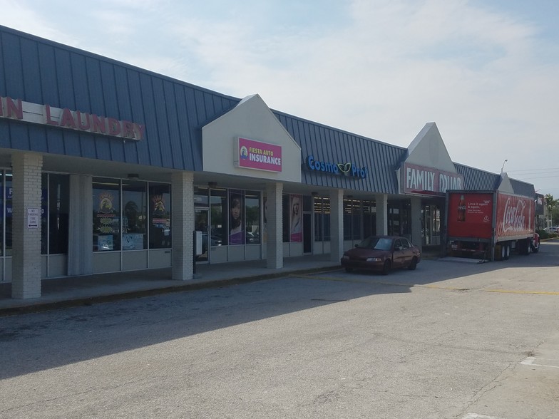 More Photos Of 4558-4624 Lake Worth Rd, Greenacres Restaurant For Lease