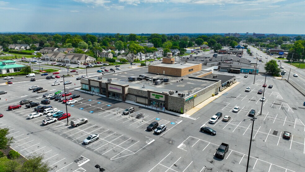 More Photos Of 1515 Lititz Pike, Lancaster Storefront For Lease