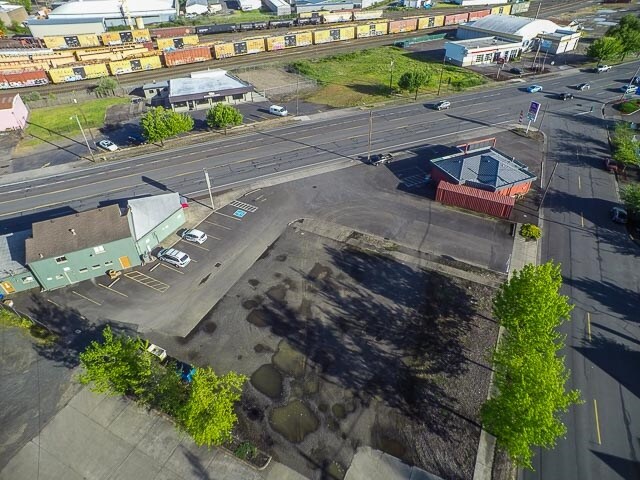 More Photos Of 501 Pacific Blvd, Albany Convenience Store For Sale