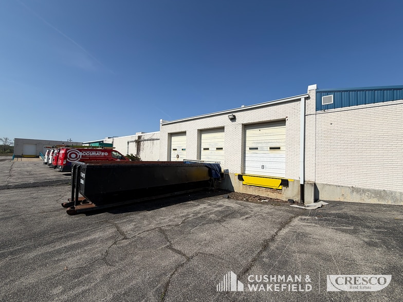 More Photos Of 1371 OH-598, Galion Flex For Sale