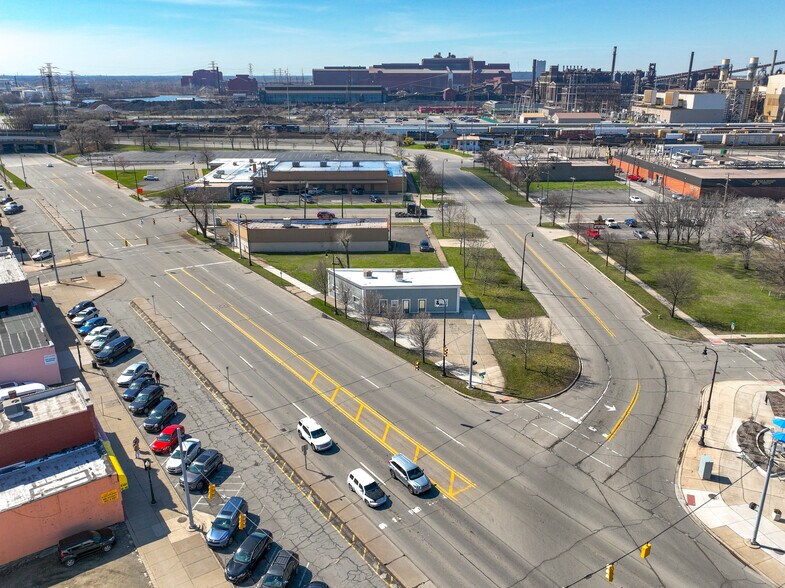 More Photos Of 10306 Dix, Dearborn Office For Sale