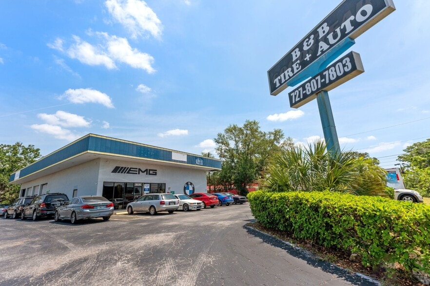 Primary Photo Of 6135 Salt Springs Rd, Port Richey Auto Repair For Sale