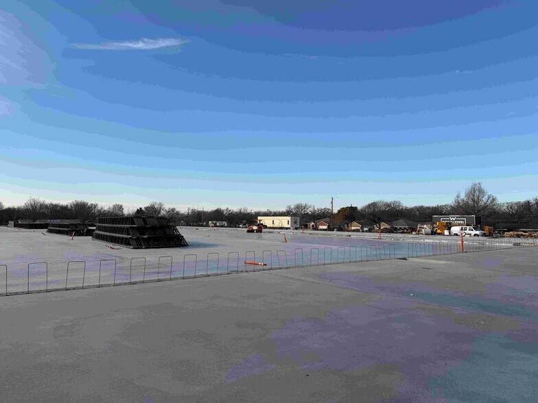 More Photos Of TBD Brookhollow, Midlothian Distribution For Lease