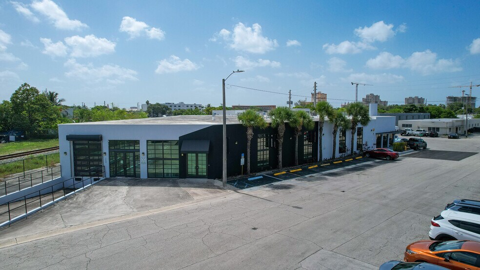 More Photos Of 7240 NE 4th Ave, Miami Loft Creative Space For Lease