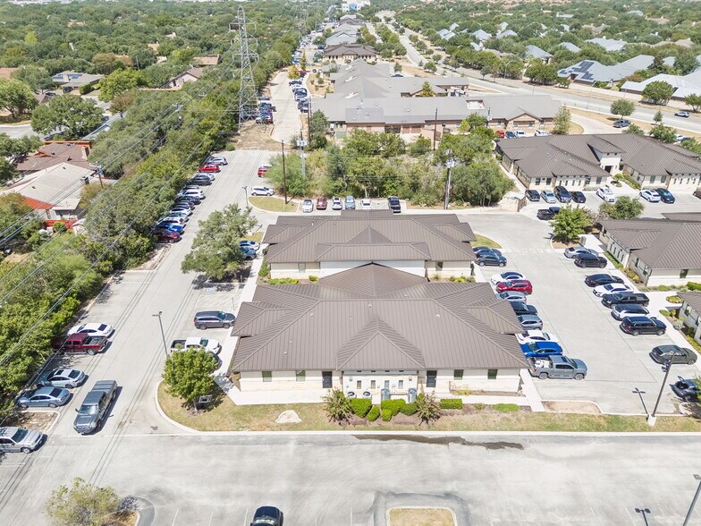 More Photos Of 4358 Lockhill Selma Rd, Shavano Park Medical For Lease