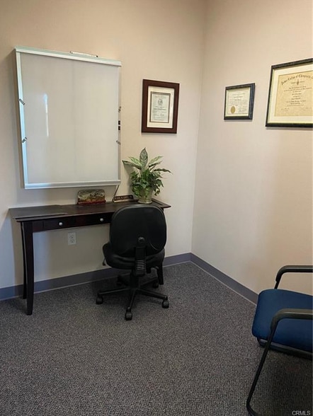 More Photos Of 2107 Forest Ave, Chico Office For Sale
