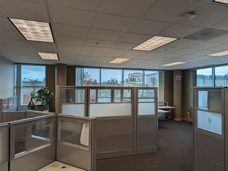 More Photos Of 1406 SE 164th Ave, Vancouver Office For Lease