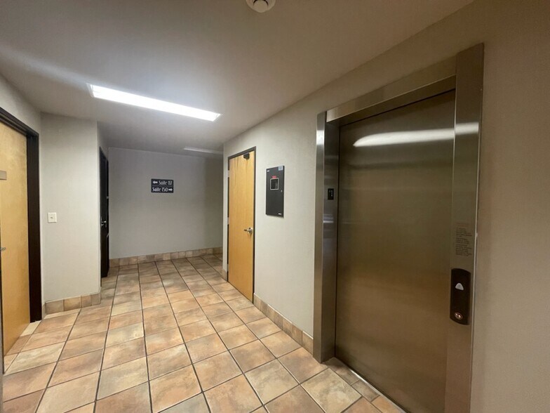 More Photos Of 300 W Main St, Boise Medical For Lease
