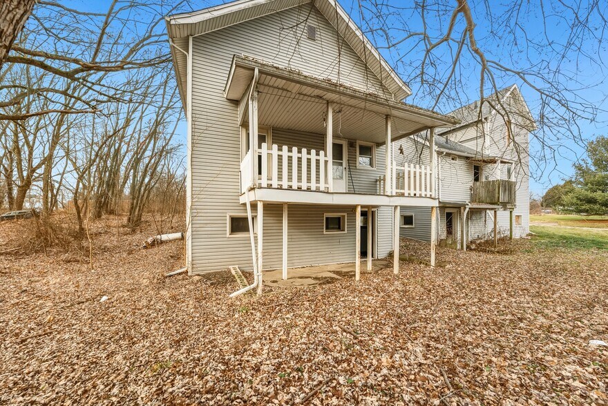 More Photos Of 763 Bowman St, Mansfield Multifamily For Sale