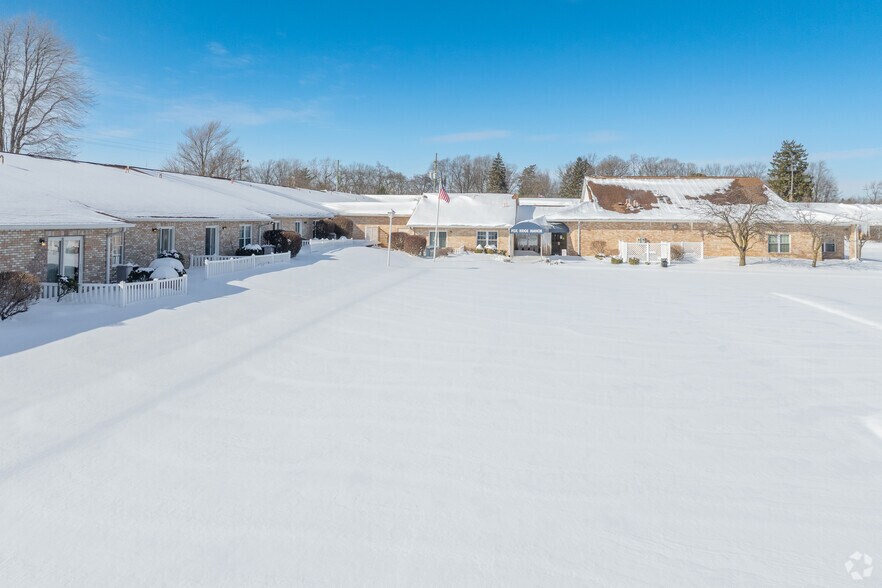 More Photos Of 150 Fox Ridge Dr, Vincennes Congregate Senior Housing For Sale