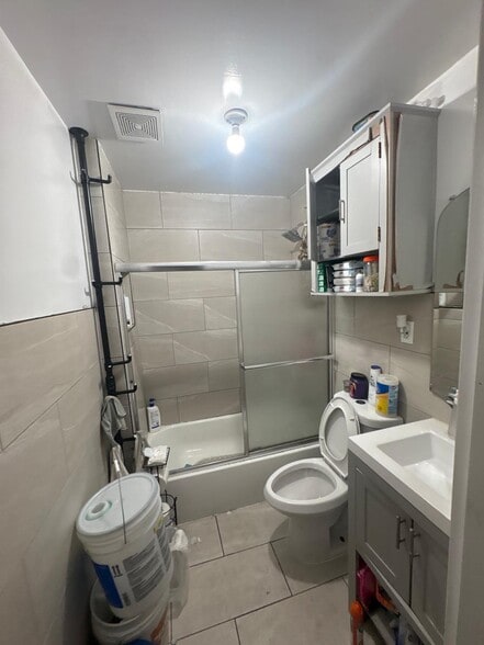 More Photos Of 171 E 111th St, New York Apartments For Sale