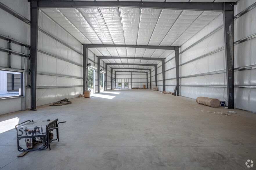 More Photos Of 5713 13th St, Katy Unknown For Lease