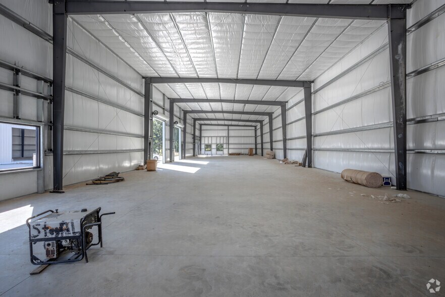 More Photos Of 5713 13th St, Katy Unknown For Lease