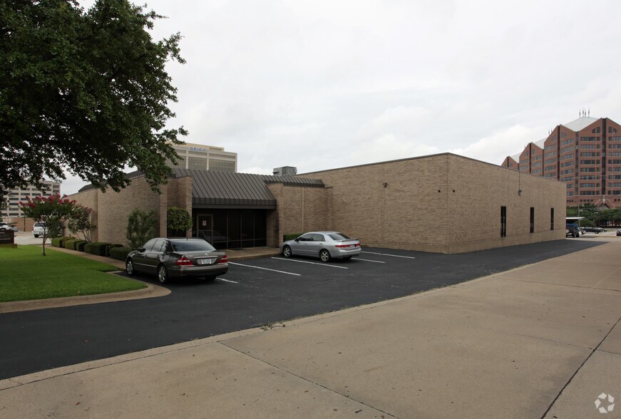 More Photos Of 14175 Proton Rd, Dallas Research And Development For Sale