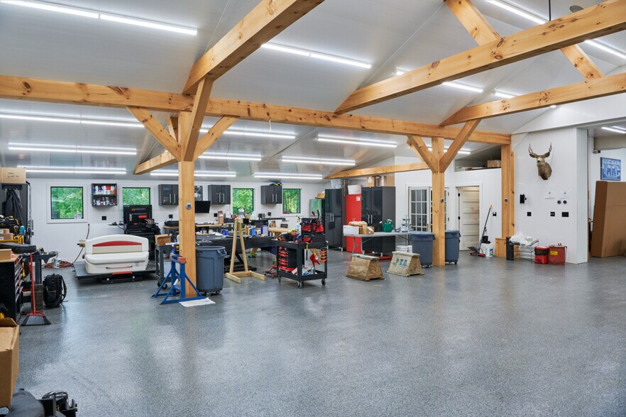 More Photos Of 1881 Pilot Knob Rd, Kattskill Bay Marina For Sale