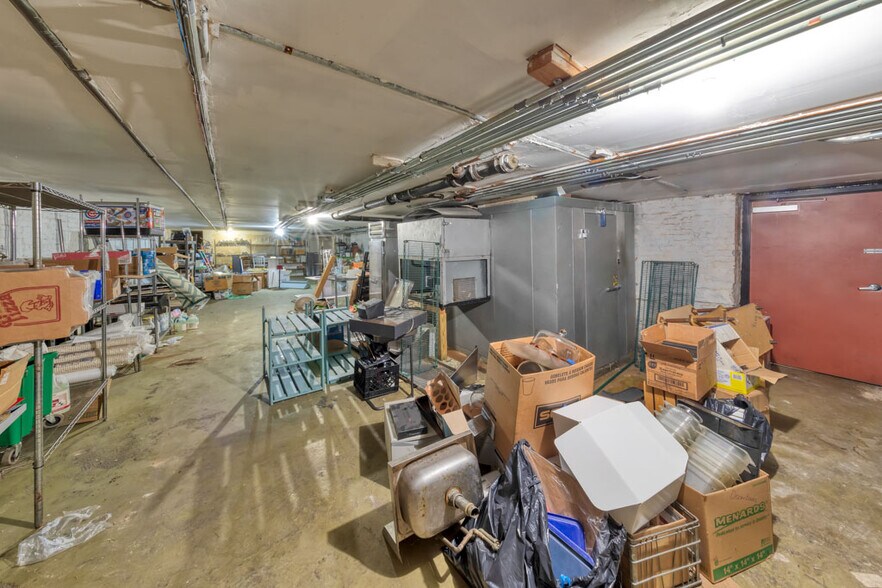More Photos Of 1375-1373 N Milwaukee Ave, Chicago Storefront Retail Residential For Sale