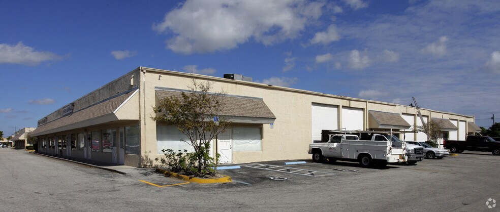 More Photos Of 1703-1747 NW 38th Ave, Lauderhill Unknown For Lease