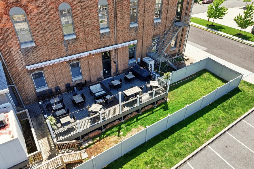 More Photos Of 301 Walnut St, Royersford Restaurant For Sale